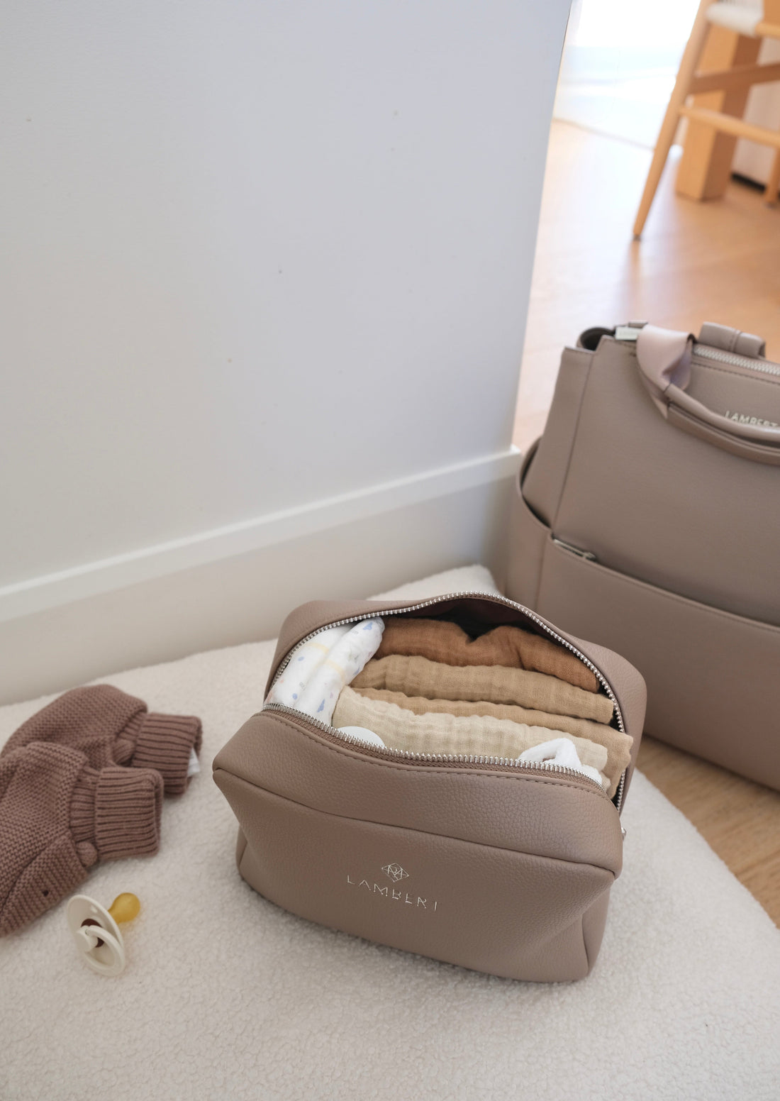 La Zoe - Trousse en cuir vegan terra