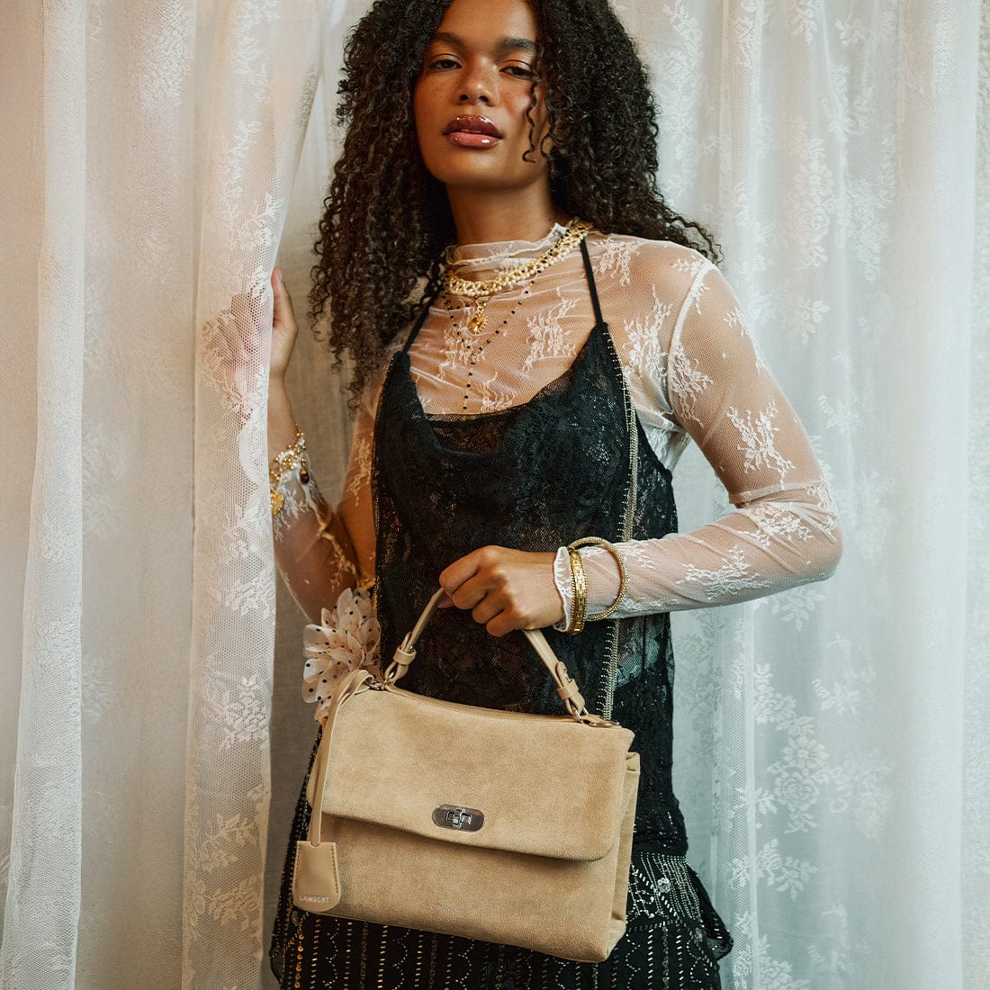 Le Freya- Sac à main 2-en-1 en suede vegan beige