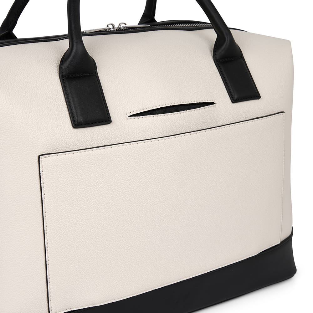Le Mae - Petit sac de voyage en cuir vegan oyster