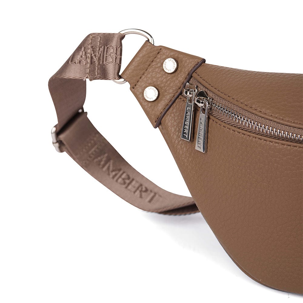 The Sarah – Vegan Leather Belt Bag in Taupe