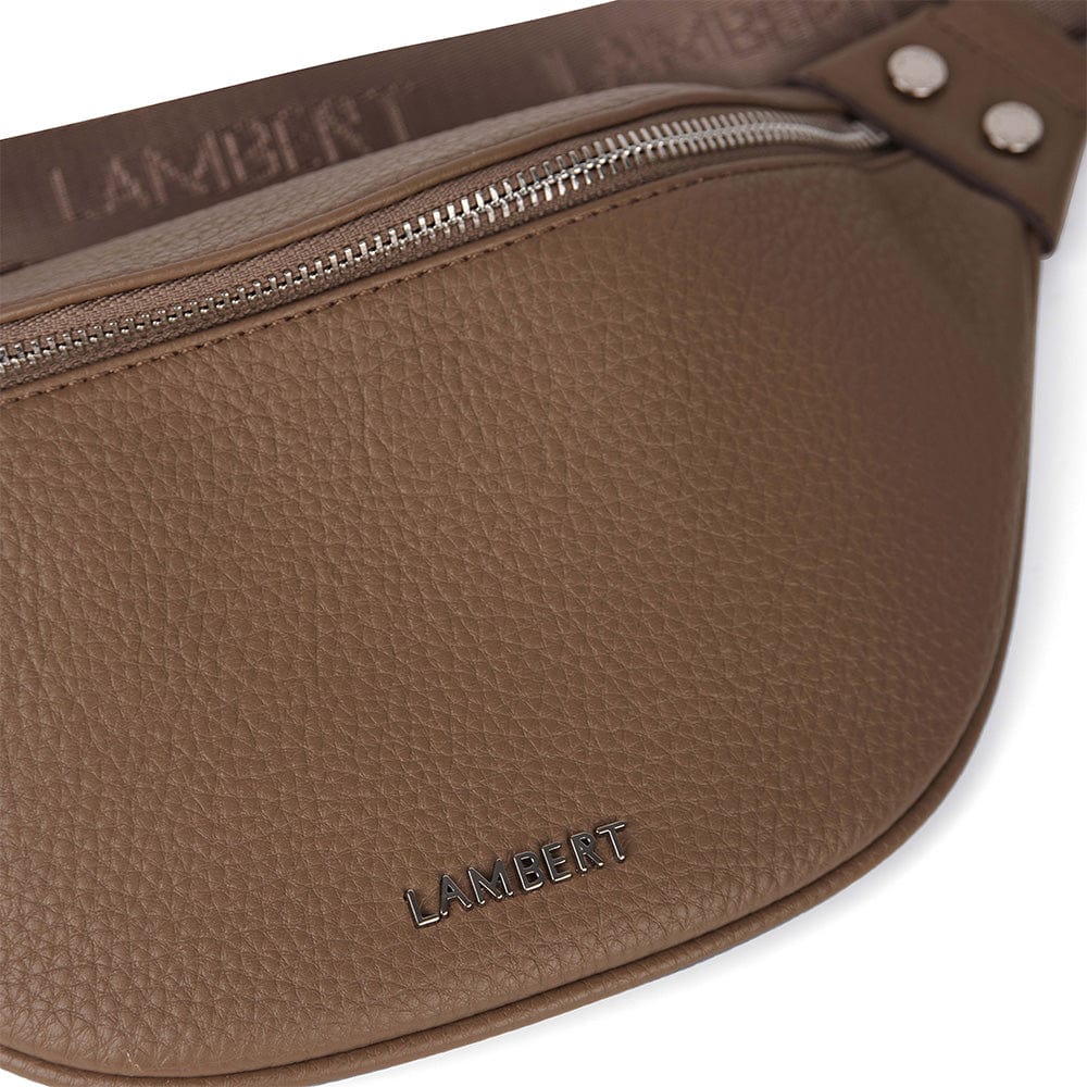 The Sarah – Vegan Leather Belt Bag in Taupe