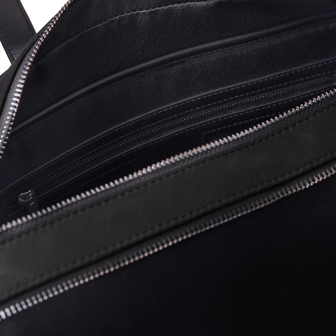 Le Sloane – Mallette en nylon noir